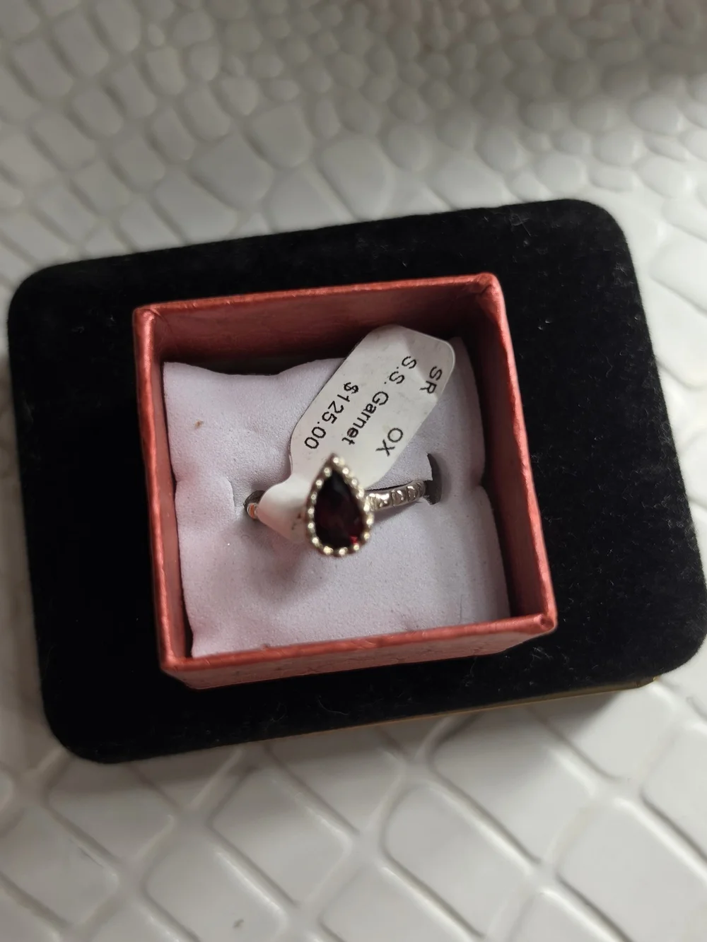Sterling Silver 925 Garnet Teardrop Ring